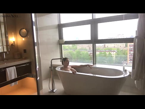 ❤️ Bebé tremendo A masturbar-se apaixonadamente na sua rata na casa de banho ❤️❌ Porno em porno pt.pornovore.ru ❤